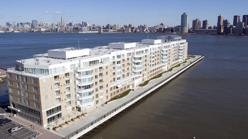 Dharma Home Suites Jc At Exchange Place Jersey City Buitenkant foto